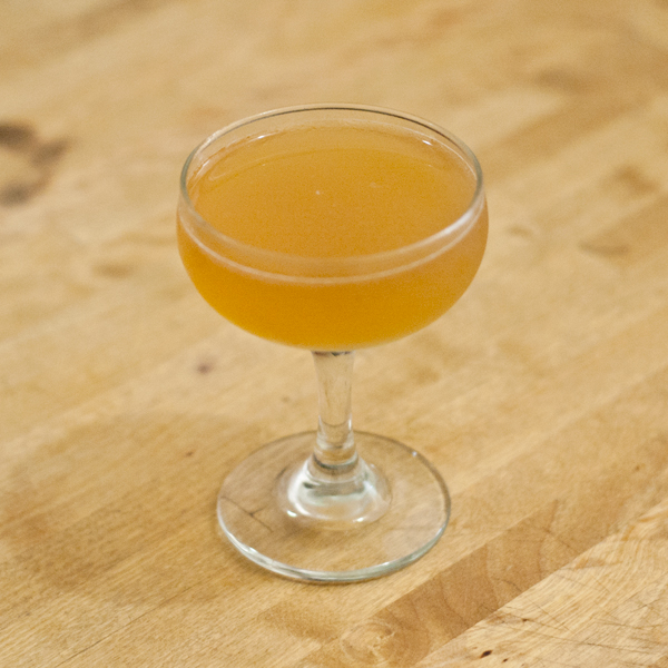 Never-Trust-A-Sailor-3